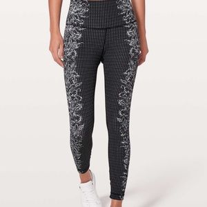 Lululemon Wunder Under 7/8 leggings